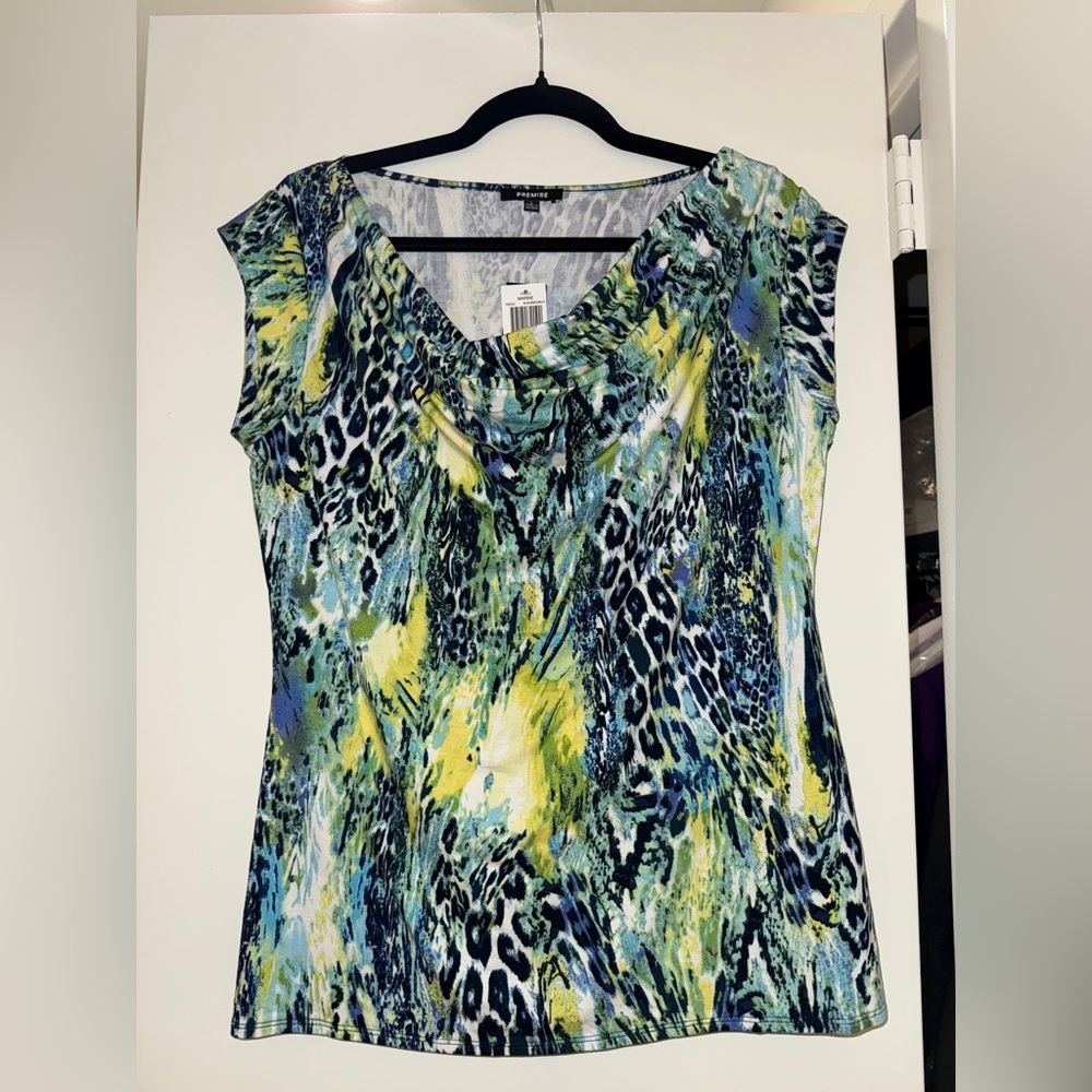 NWT Premise Women's Blue Green Yellow Animal Print Cap Sleeve Blouse Top - Large